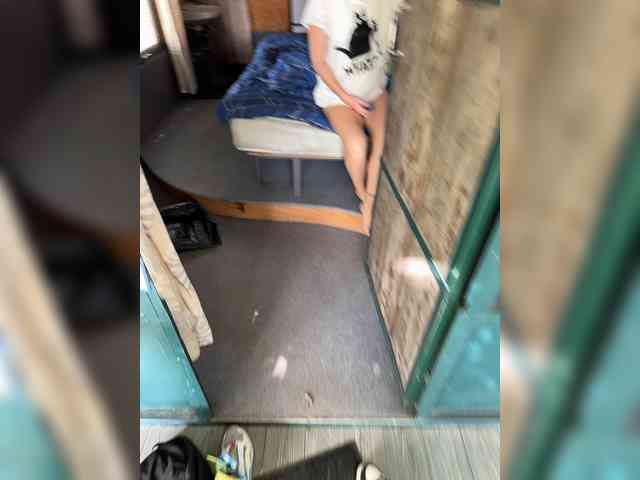 Travel-couple's chat room