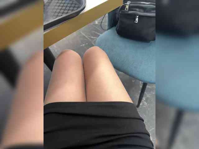 _Katrinka_'s chat room