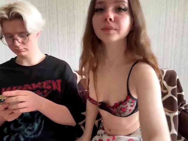 sweetNbig's chat room