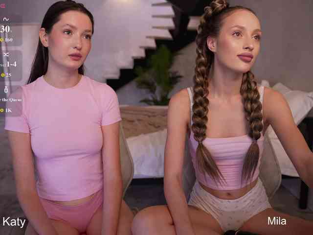 MilaLuxury's chat room