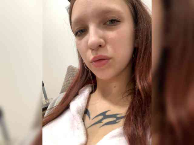 angelina20070's chat room