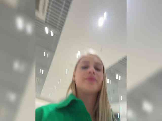 _Katrinka_'s chat room