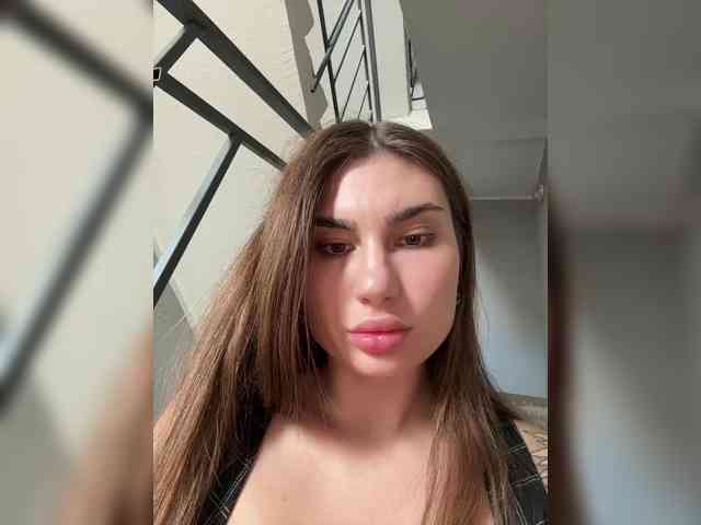 -EmilyBaby-'s chat room