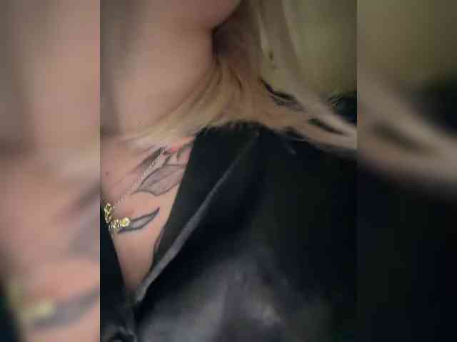 Cristi-Candy's chat room