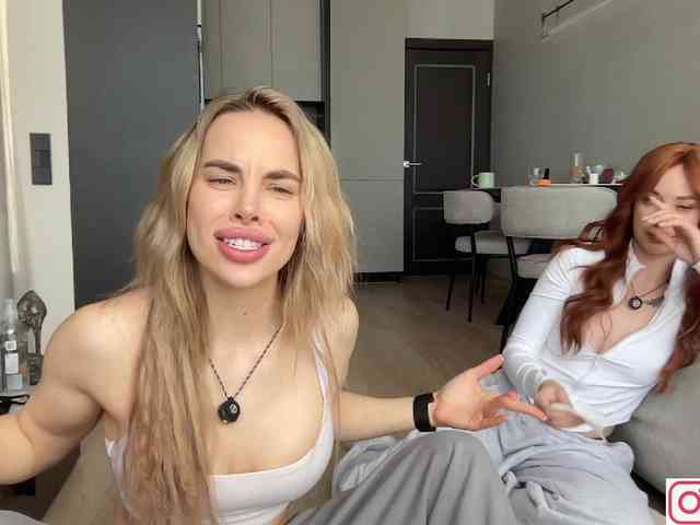 diffgirls1-1's chat room