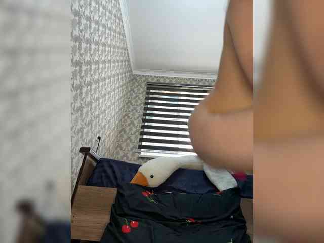 Fuck_Me_My_Love's chat room