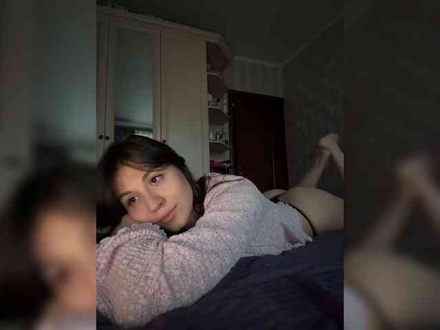 _Meggi_'s chat room