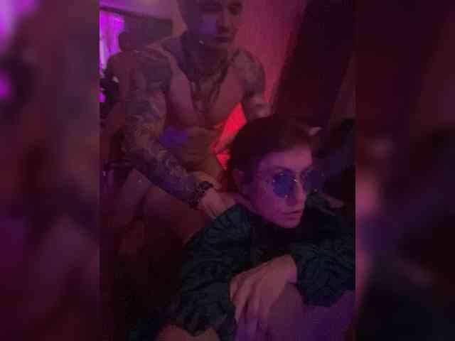 hard_Lux's chat room