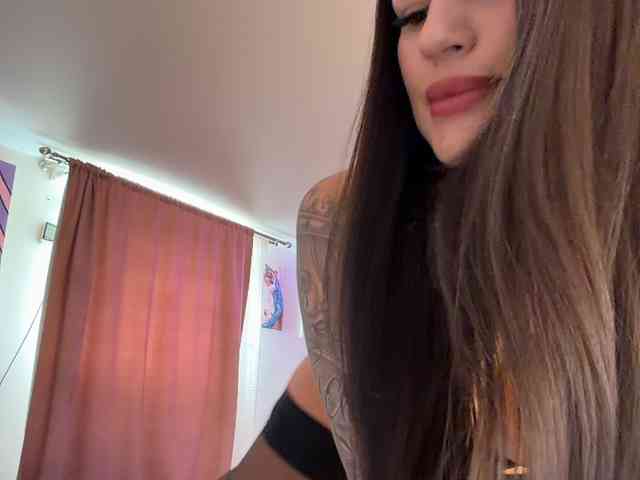 -MaybeBaby-'s chat room