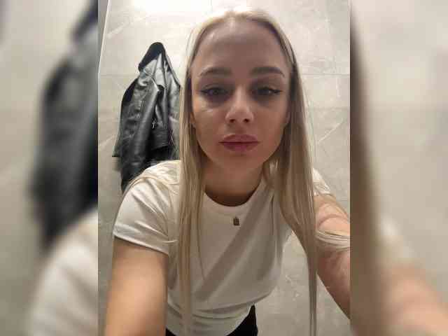 _Katrinka_'s chat room