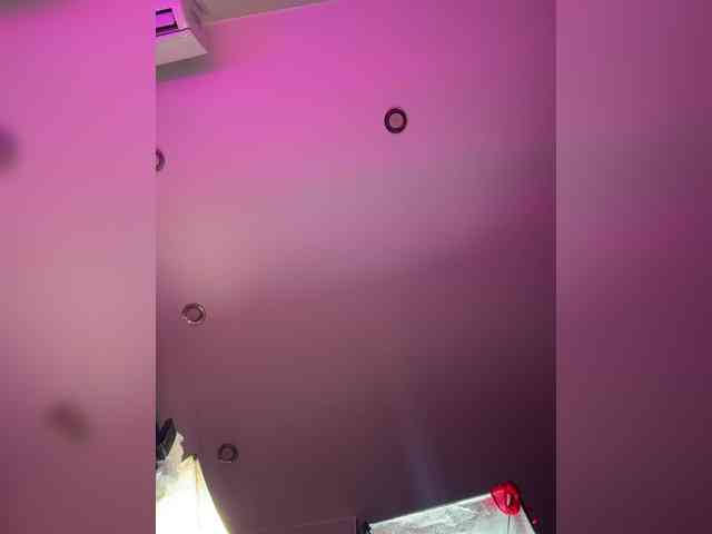 Madam_koss's chat room