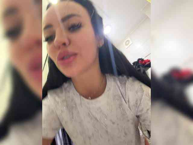 Madam_koss's chat room