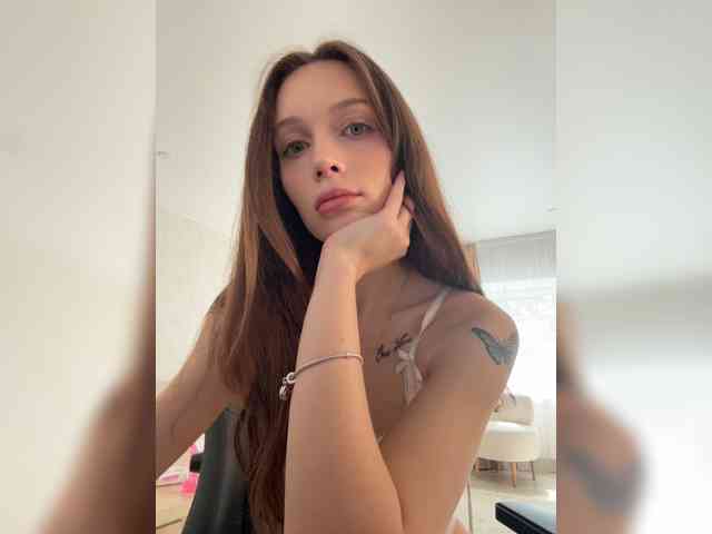 AnyaAngel's chat room