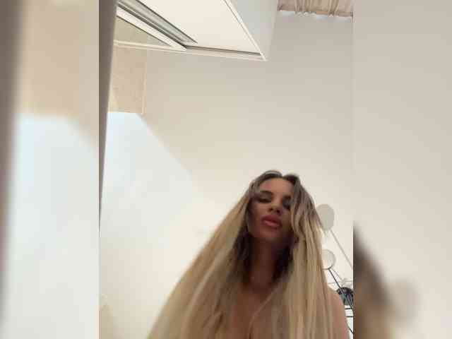 _Lally_'s chat room