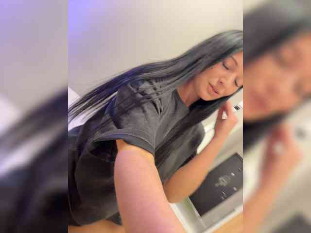 _UkRaiNo4Ka_'s chat room