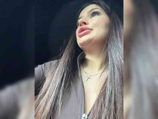 -MaybeBaby-'s chat room