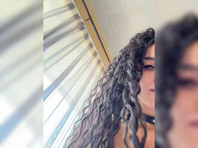-SATIVA-'s chat room