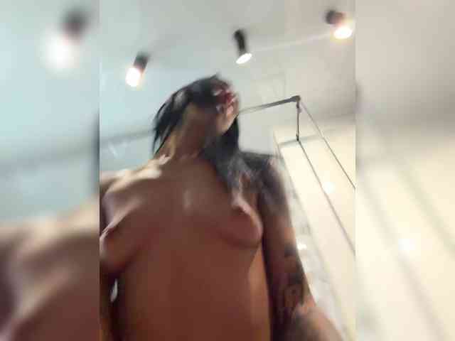 chicanogirl's chat room