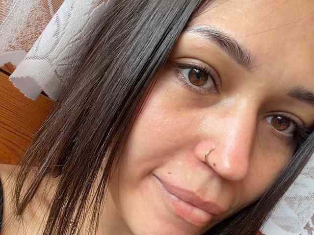 Anutka-chocolatee's chat room