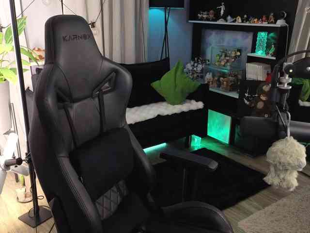 Kira_Li_Lime's chat room