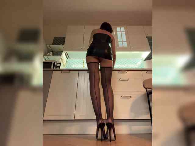 -SATIVA-'s chat room