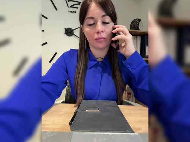 ANNA_Fox's chat room