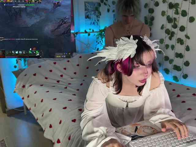 h3ntai-baby's chat room