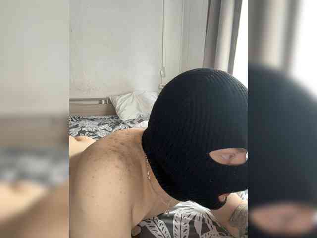 Pusydiamond's chat room