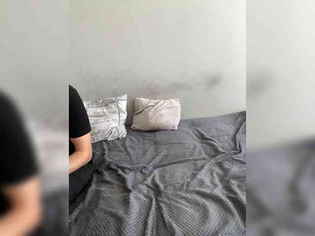 Room_of_love's chat room