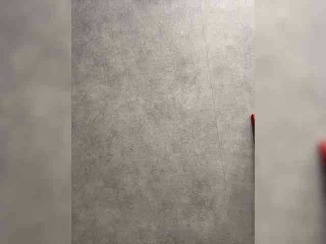 AlinaRay's chat room