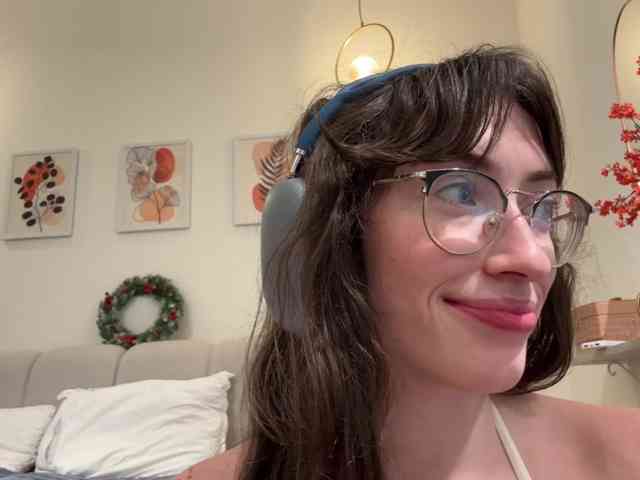 KellyyBeryy's chat room