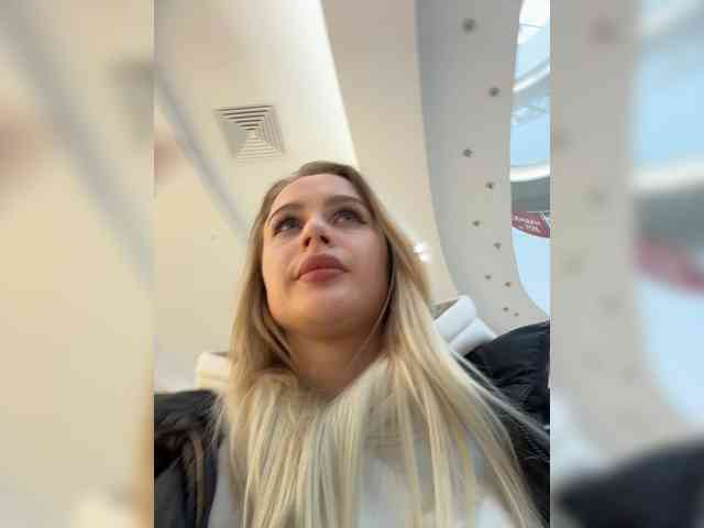 _Katrinka_'s chat room