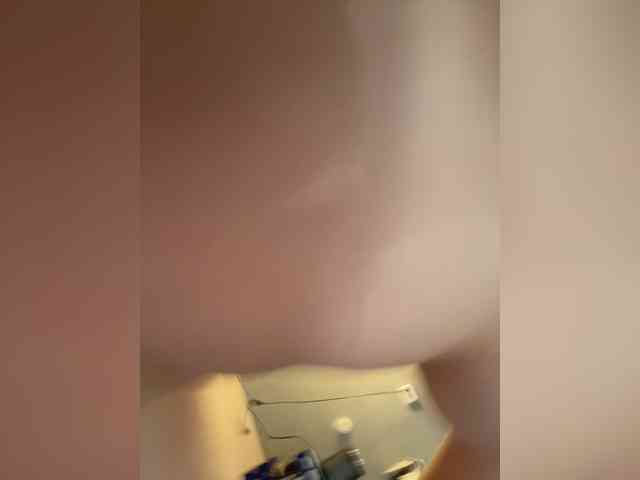 mimimiski's chat room