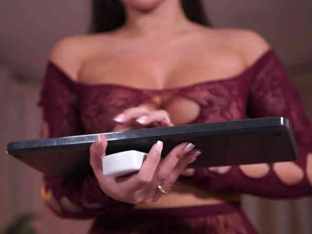 NatyDesiree's chat room