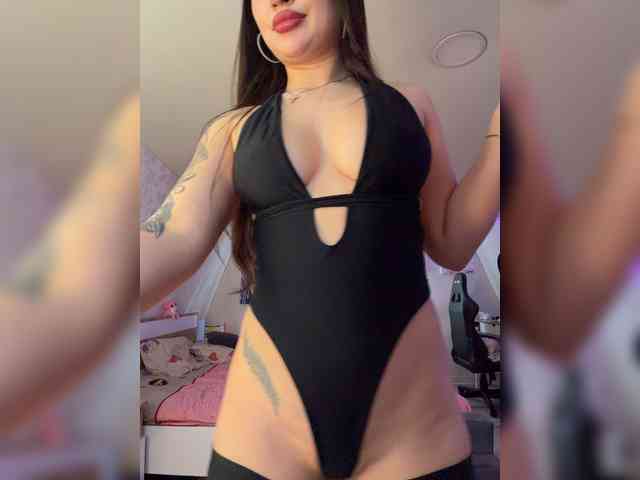 -MaybeBaby-'s chat room