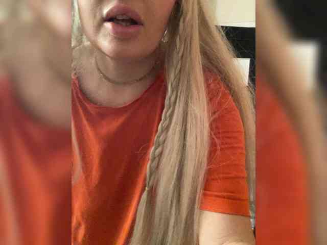 Milena_sisi's chat room