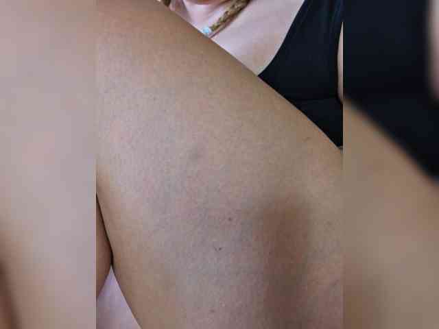 FLUFFY_BEAUTY's chat room
