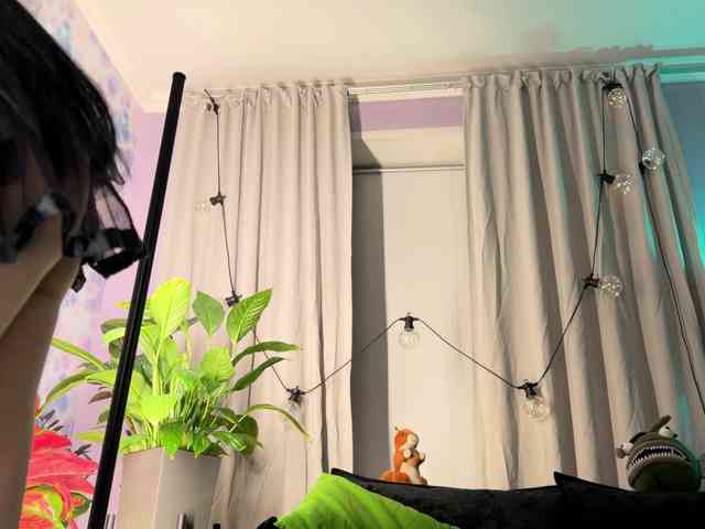 Kira_Li_Lime's chat room