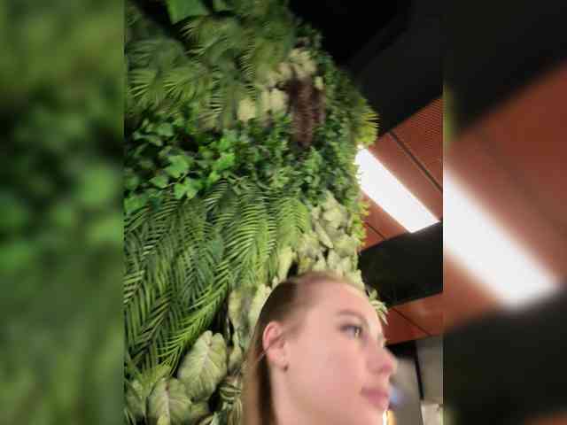 _Katrinka_'s chat room