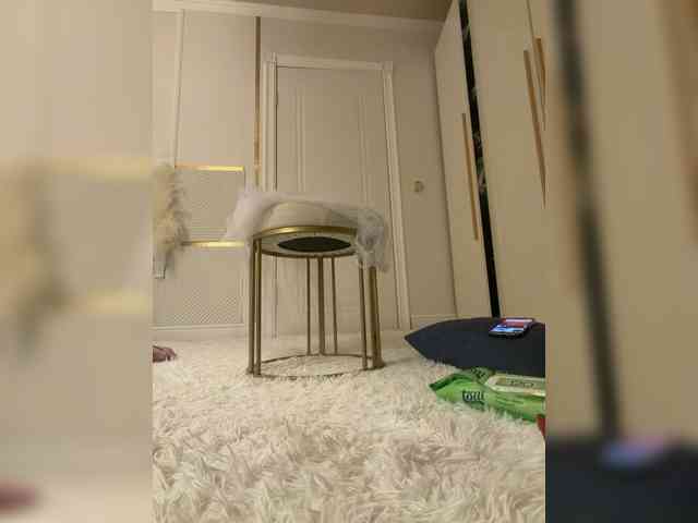 Ekaterina2221's chat room