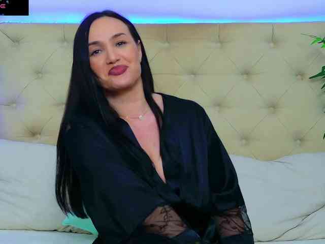 DaliyaArabian's chat room