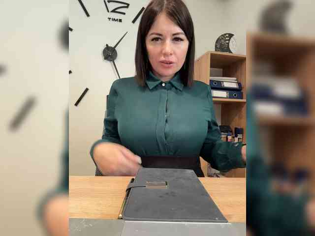 ANNA_Fox's chat room