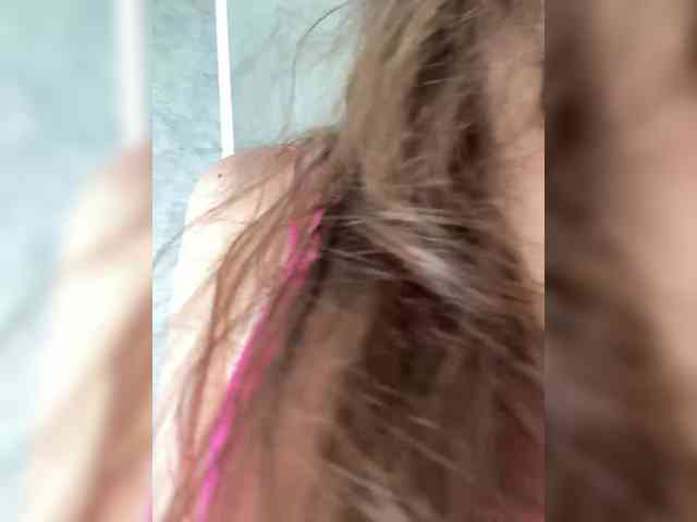 Dikiy_Angel's chat room