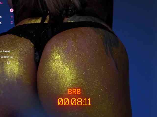 _Lady_M_'s chat room