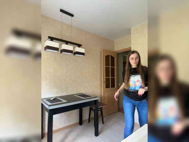 LolaSexxx's chat room