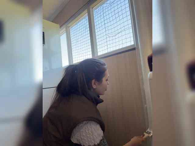 Anutka-chocolatee's chat room