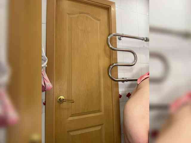 LolaSexxx's chat room