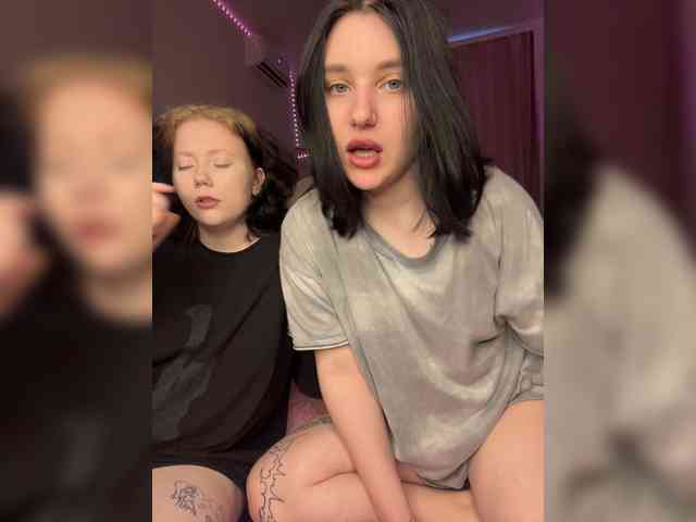 TeaseDuo's chat room