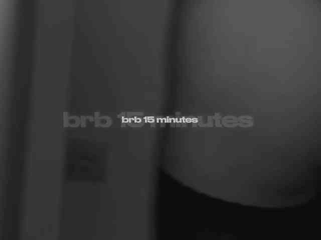 PinkFoxya's chat room