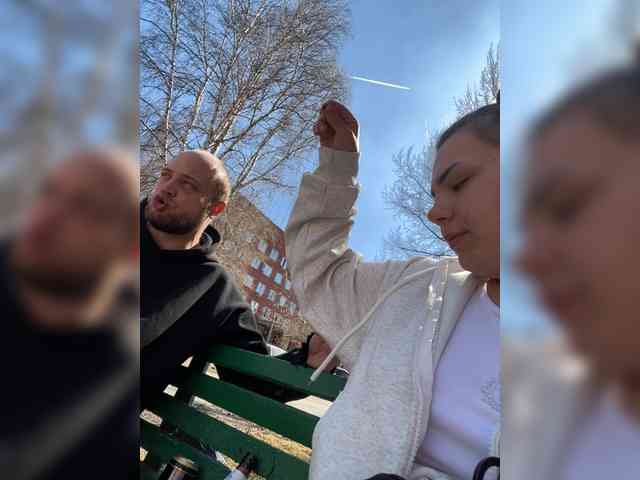 Family707's chat room